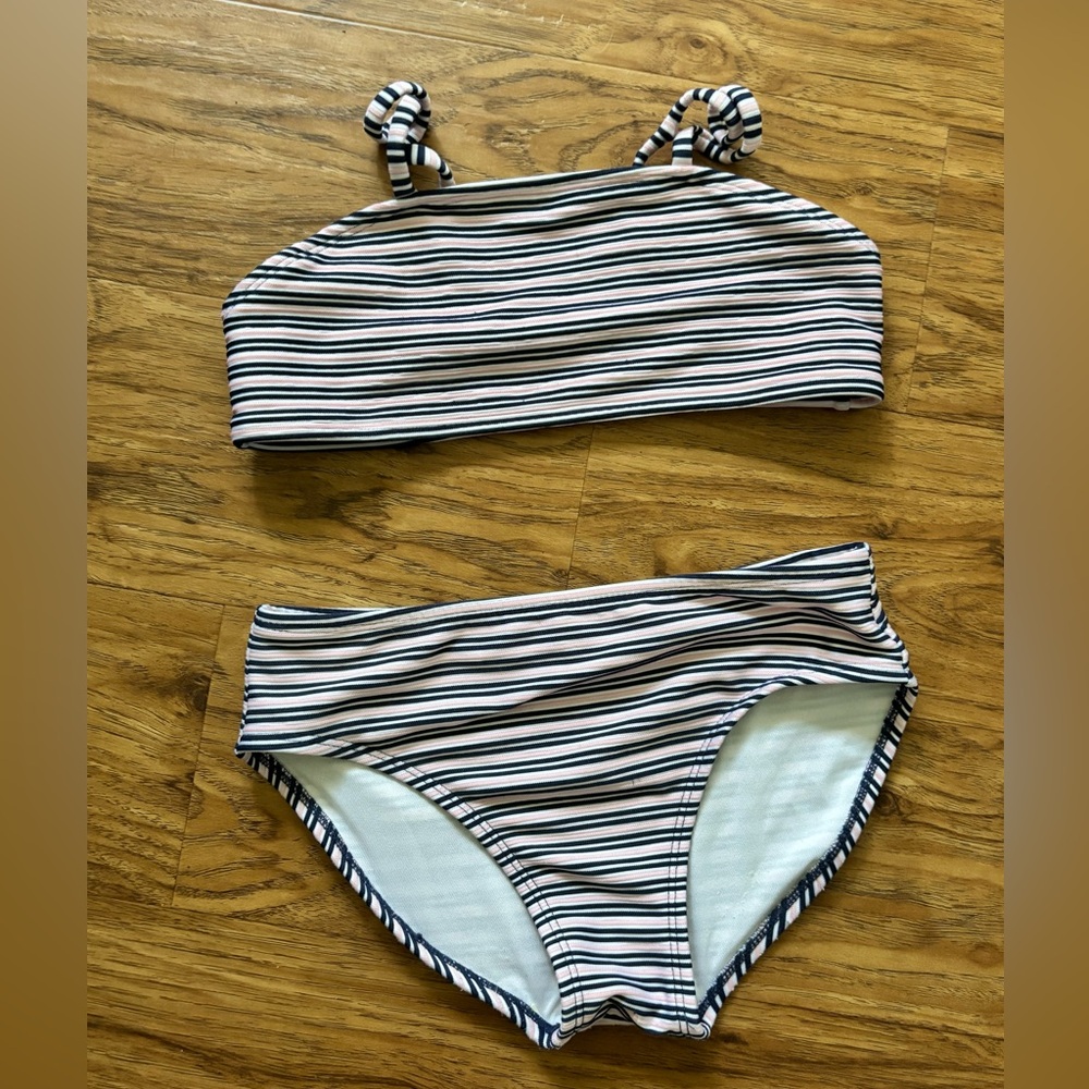 Art Class Girls’ Striped Two-Piece Swimsuit – Size L (10/12)
